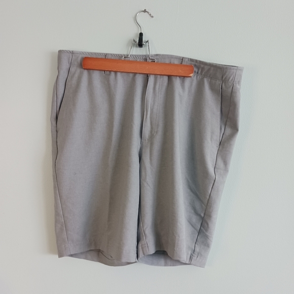 Size 38 Pebble Beach Dry Luxe Performance Mens Short Golf Athletic Gray - Picture 2 of 10